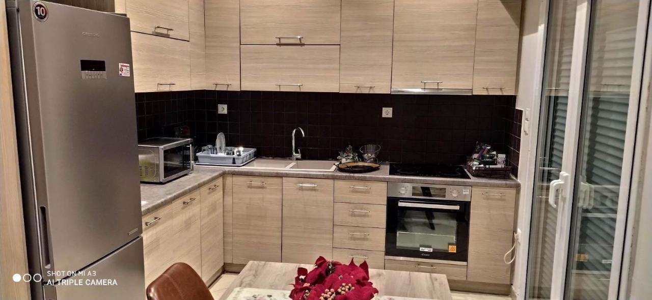 The Genius Apartment 3 Rooms, Α Floor 3 Υπνοδωμάτια, A Όροφος Athena Bagian luar foto