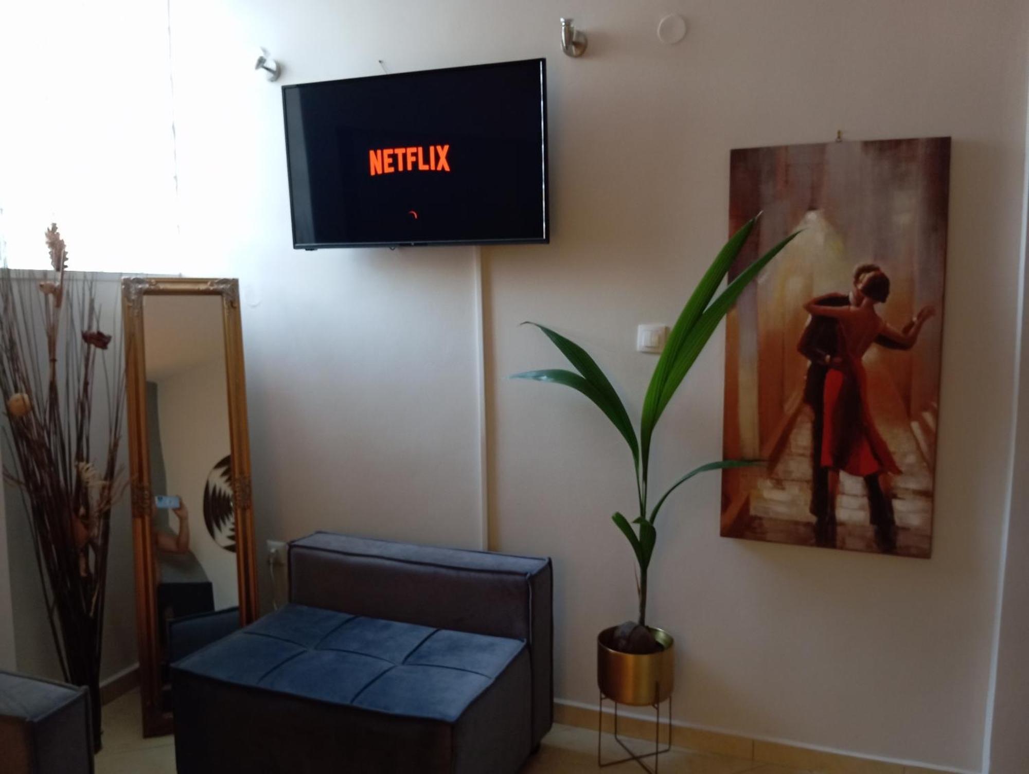 The Genius Apartment 3 Rooms, Α Floor 3 Υπνοδωμάτια, A Όροφος Athena Bagian luar foto